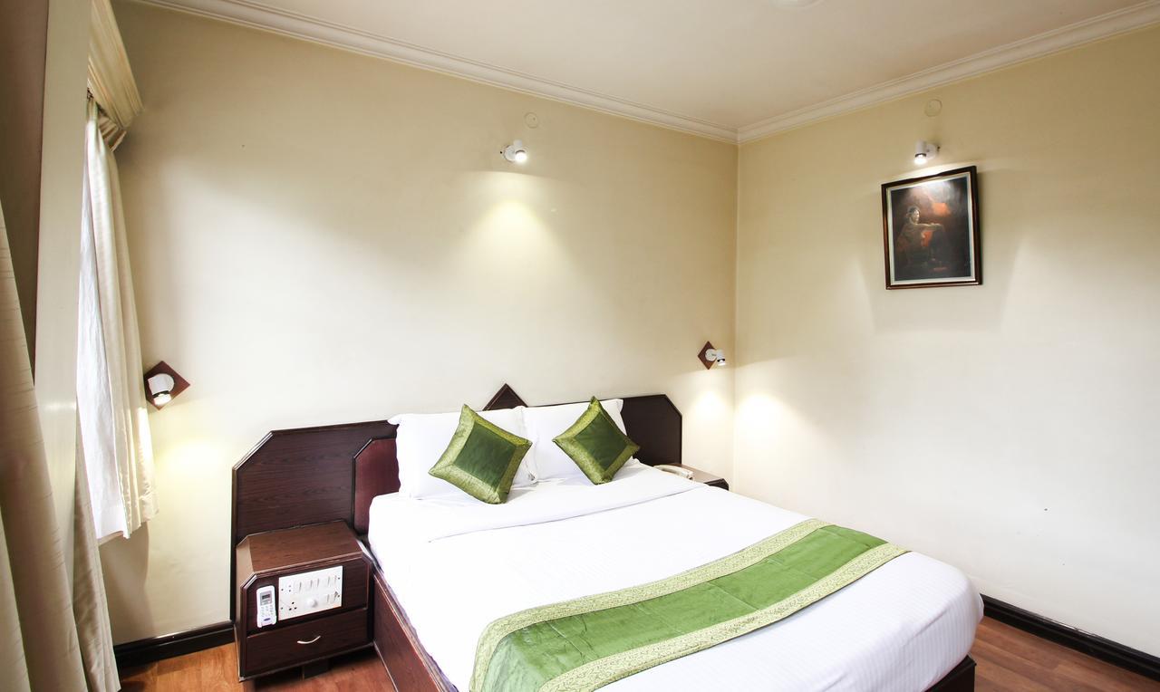 Treebo Trend Royal Inn Mysore Esterno foto
