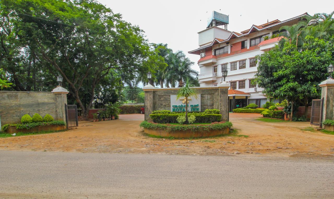 Treebo Trend Royal Inn Mysore Esterno foto