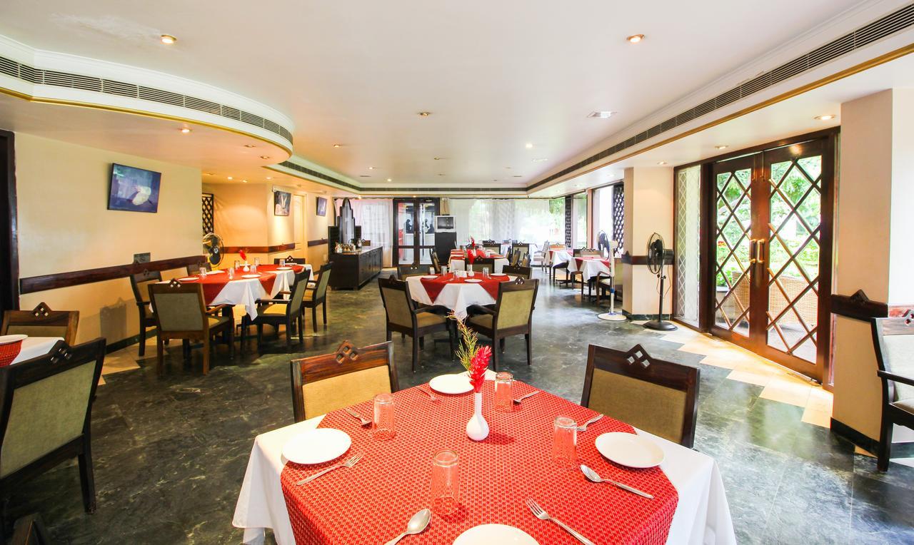 Treebo Trend Royal Inn Mysore Esterno foto